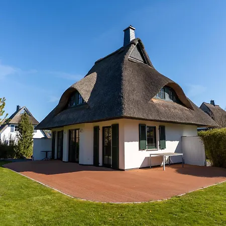 Ferienhaus Seeadler 49 *